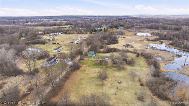 1355 5 Mile Road, Whitmore Lake, MI 48189