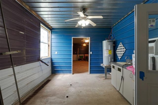 15606 Econtuchka Road, Earlsboro, OK 74840