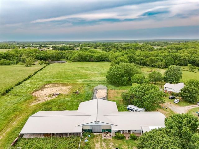 15606 Econtuchka Road, Earlsboro, OK 74840