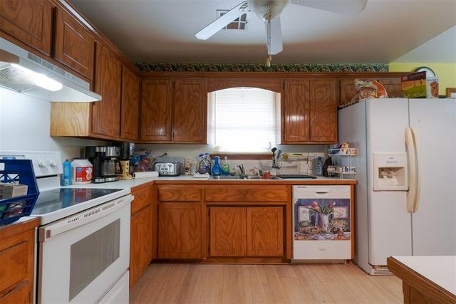 15606 Econtuchka Road, Earlsboro, OK 74840