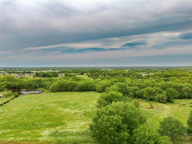 15606 Econtuchka Road, Earlsboro, OK 74840