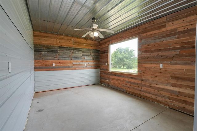 15606 Econtuchka Road, Earlsboro, OK 74840