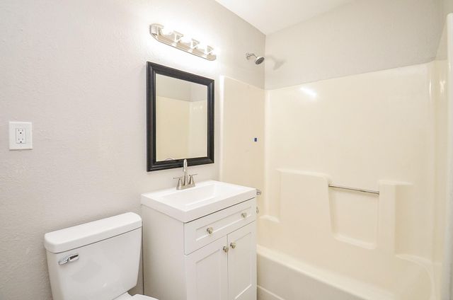 2110 Pickerton Drive, Pasadena, TX 77536