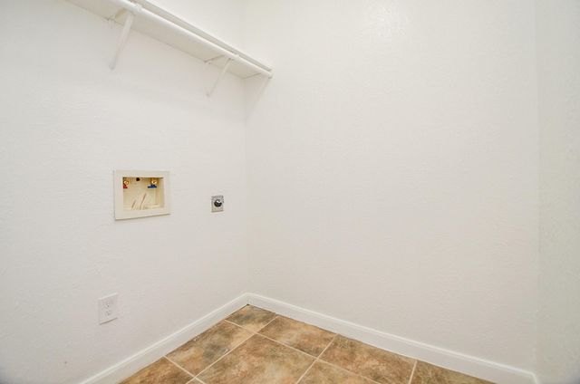2110 Pickerton Drive, Pasadena, TX 77536