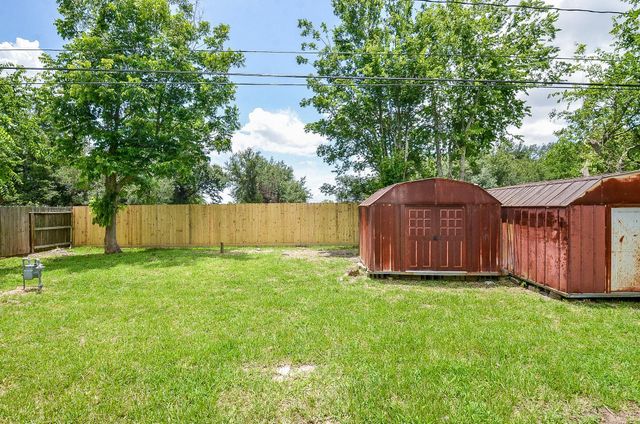 2110 Pickerton Drive, Pasadena, TX 77536