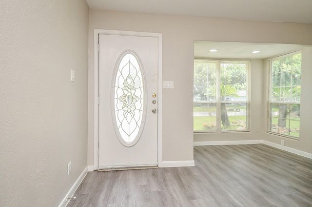 2110 Pickerton Drive, Pasadena, TX 77536
