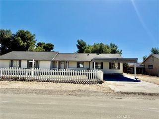 16622 Mossdale, Lancaster, CA 93535