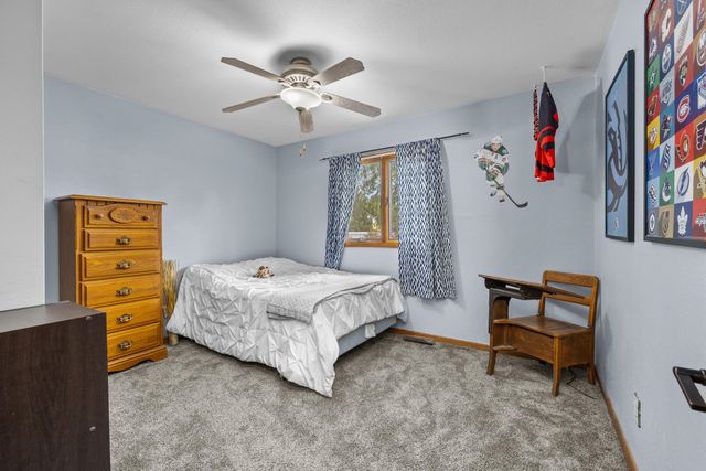 2324 8TH ST NW, Minot, ND 58703