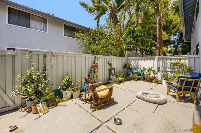 3348 Caminito Vasto, San Diego, CA 92037