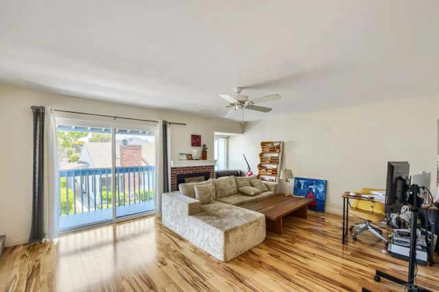 3348 Caminito Vasto, San Diego, CA 92037
