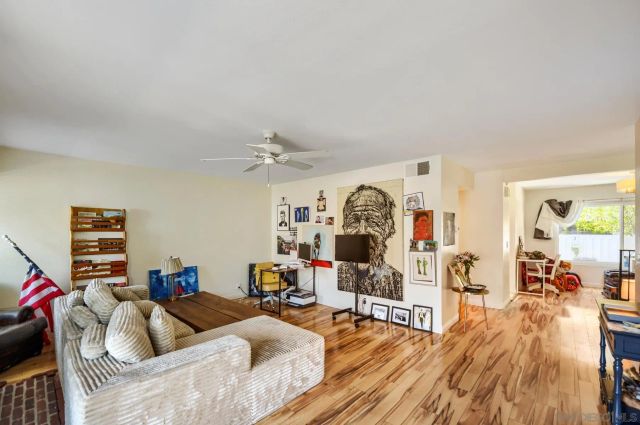 3348 Caminito Vasto, San Diego, CA 92037