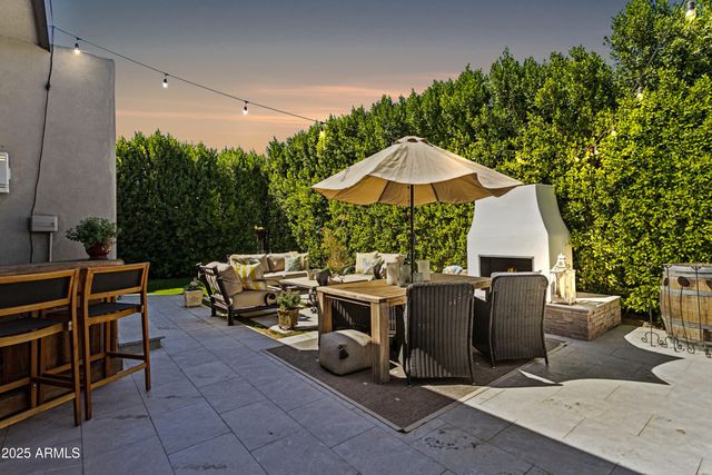 216 W Winged Foot Road, Phoenix, AZ 85023