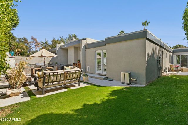 216 W Winged Foot Road, Phoenix, AZ 85023