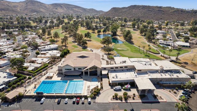 216 W Winged Foot Road, Phoenix, AZ 85023