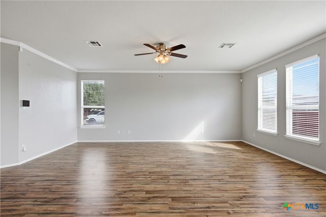 122 Mossy Rock Cove, Hutto, TX 78634