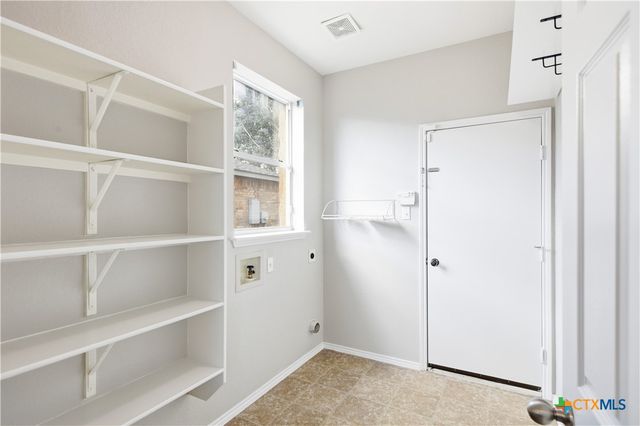 122 Mossy Rock Cove, Hutto, TX 78634