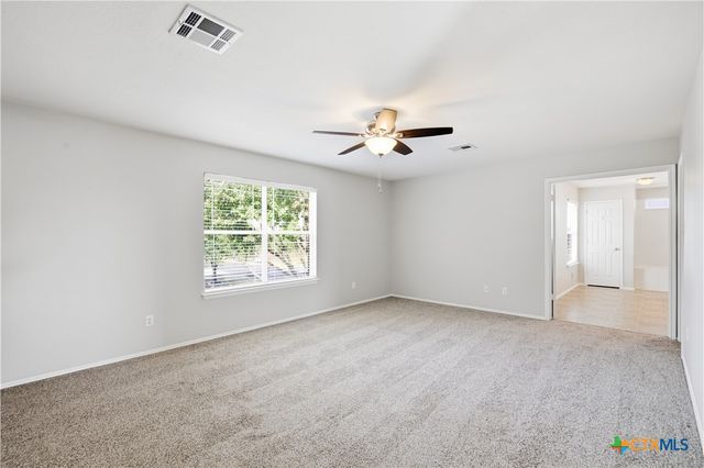 122 Mossy Rock Cove, Hutto, TX 78634