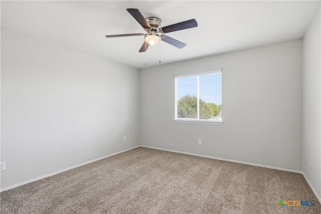 122 Mossy Rock Cove, Hutto, TX 78634