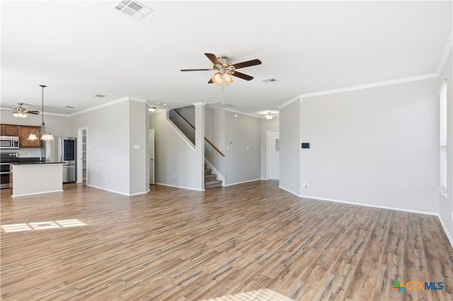 122 Mossy Rock Cove, Hutto, TX 78634