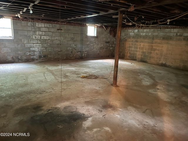 2592 Old Glendon Road, Carthage, NC 28327
