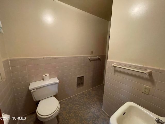 2592 Old Glendon Road, Carthage, NC 28327