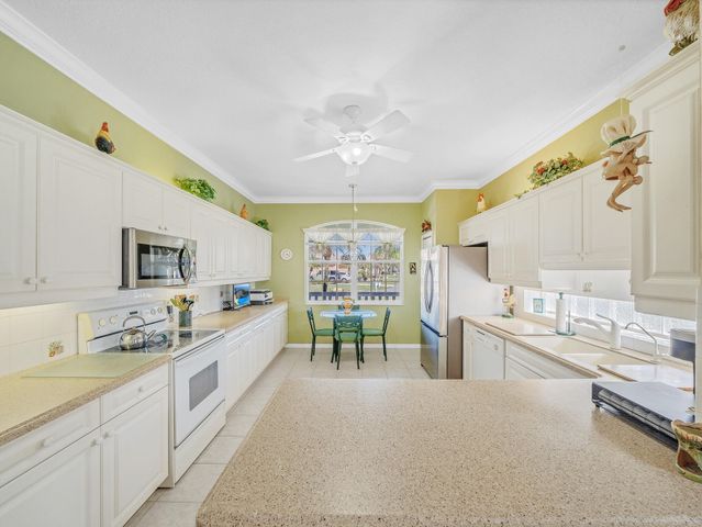 890 NW Sarria Court, Port St. Lucie, Port St Lucie, FL 34986