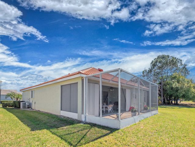 890 NW Sarria Court, Port St. Lucie, Port St Lucie, FL 34986