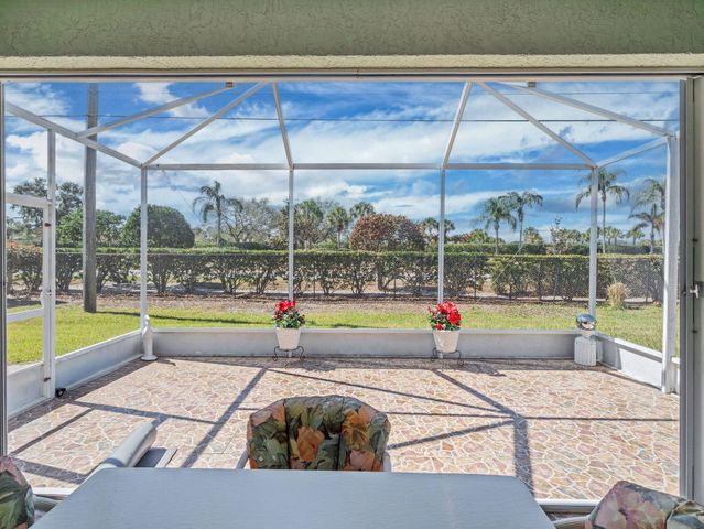 890 NW Sarria Court, Port St. Lucie, Port St Lucie, FL 34986