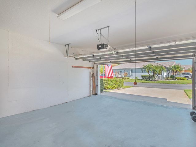 890 NW Sarria Court, Port St. Lucie, Port St Lucie, FL 34986