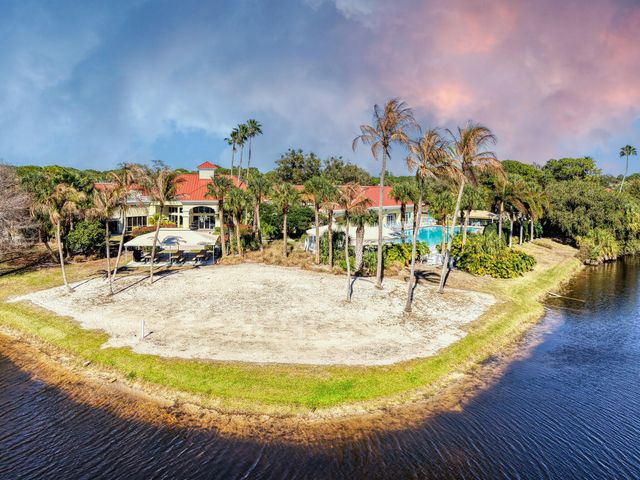 890 NW Sarria Court, Port St. Lucie, Port St Lucie, FL 34986