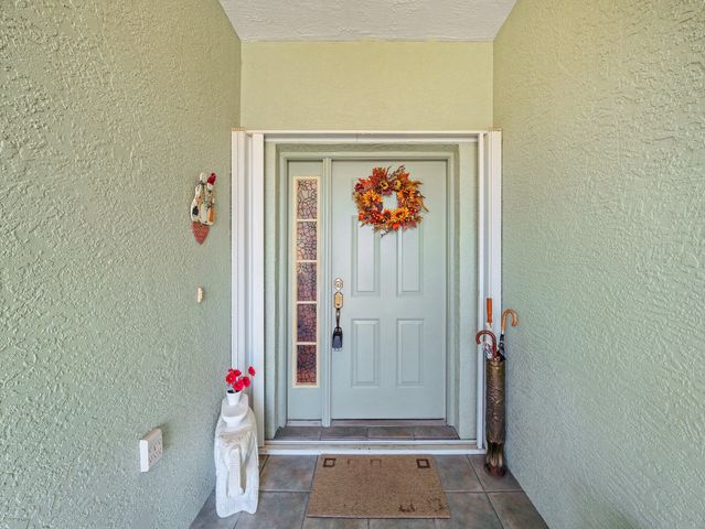 890 NW Sarria Court, Port St. Lucie, Port St Lucie, FL 34986