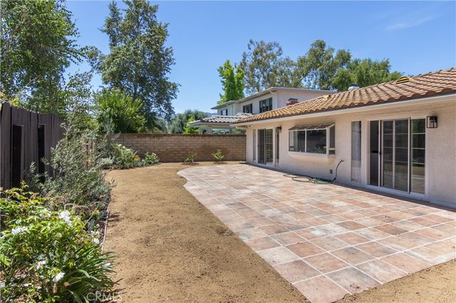 32046 Kingspark Court, Westlake Village, CA 91361