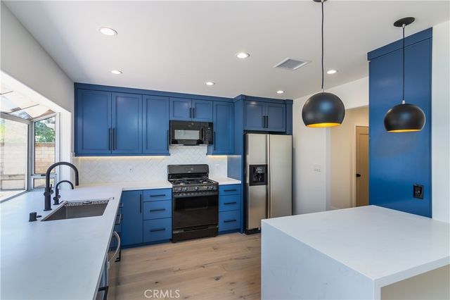 32046 Kingspark Court, Westlake Village, CA 91361