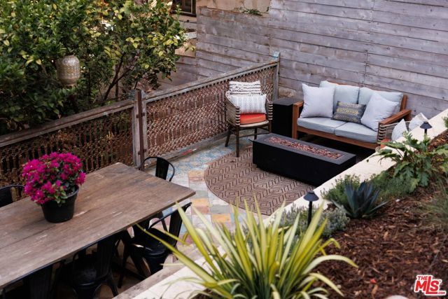 3223 Larissa Drive, Los Angeles, CA 90026