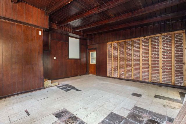 116 Rue Max St, Pensacola, FL 32507