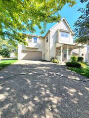 952 Conner Street, Chaska, MN 55318