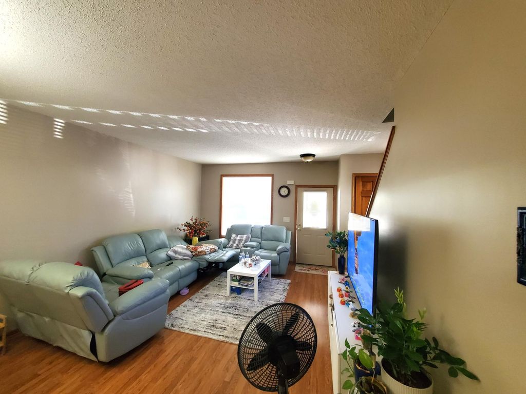 952 Conner Street, Chaska, MN 55318 — photo 4