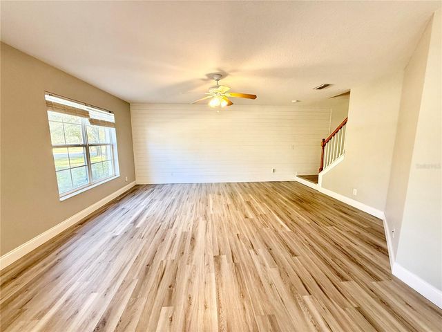 9604 CHARLESBERG DRIVE, Tampa, FL 33635