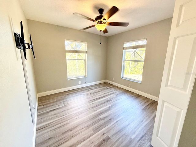 9604 CHARLESBERG DRIVE, Tampa, FL 33635