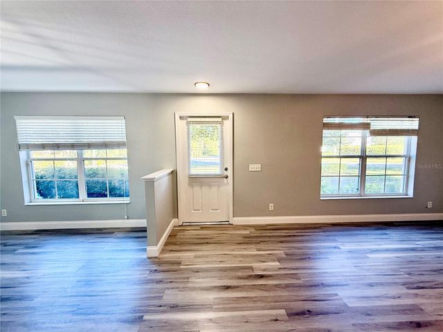 9604 CHARLESBERG DRIVE, Tampa, FL 33635