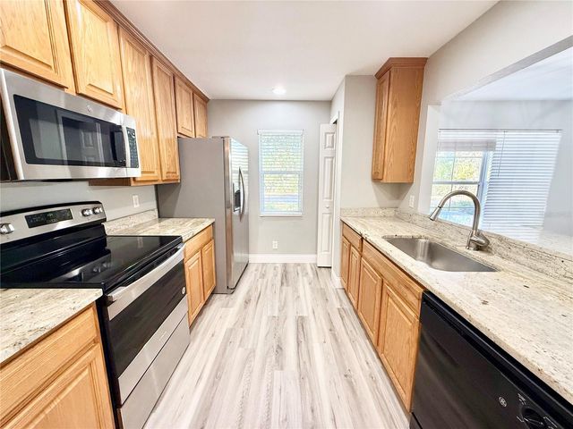 9604 CHARLESBERG DRIVE, Tampa, FL 33635