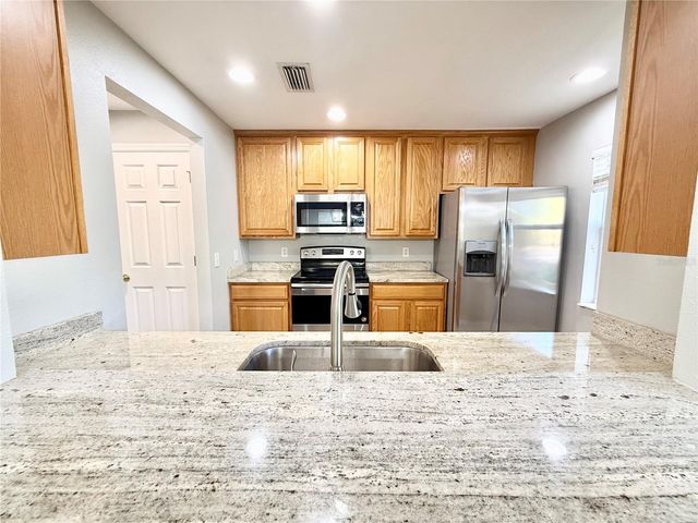 9604 CHARLESBERG DRIVE, Tampa, FL 33635