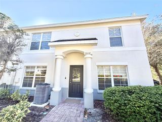 9604 CHARLESBERG DRIVE, Tampa, FL 33635