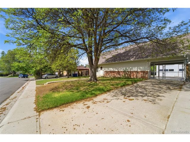 755 Opal Way, Broomfield, CO 80020