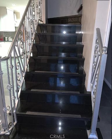 1338 N Jackson, Glendale, CA 91207