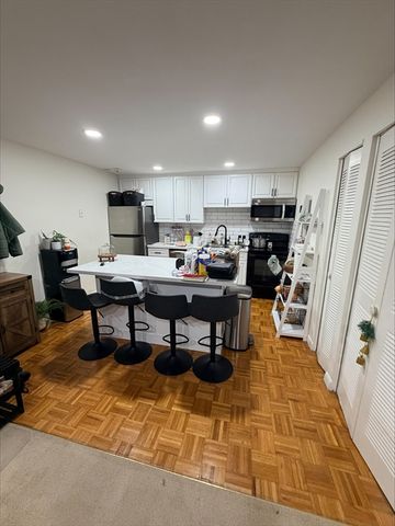 74 Beach St 1-6, Woburn, MA 01801