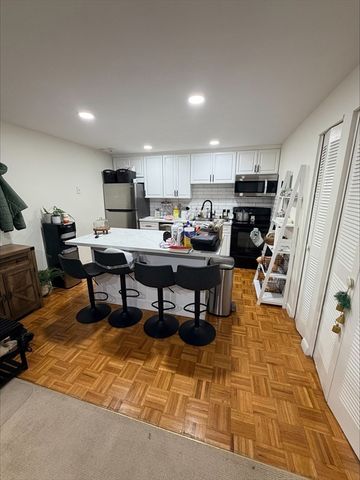 74 Beach St 1-6, Woburn, MA 01801