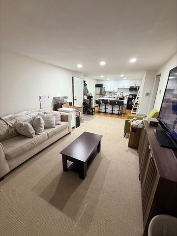 74 Beach St 1-6, Woburn, MA 01801