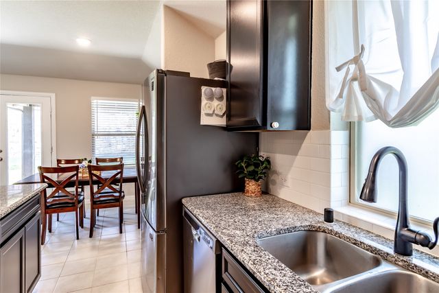 2103 Muscovy Street, Crandall, TX 75114
