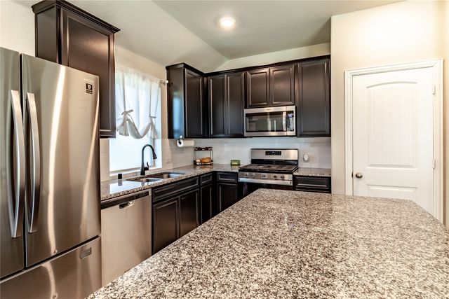 2103 Muscovy Street, Crandall, TX 75114